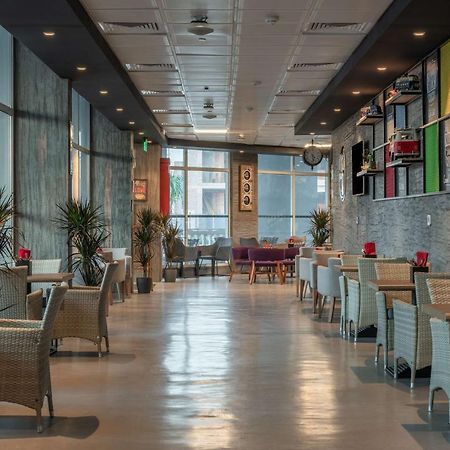 Park Inn By Radisson Jubail Industrial City Esterno foto