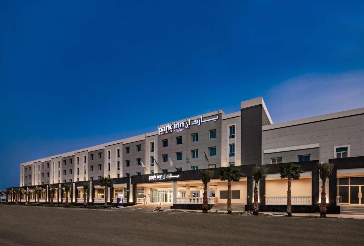 Park Inn By Radisson Jubail Industrial City Esterno foto