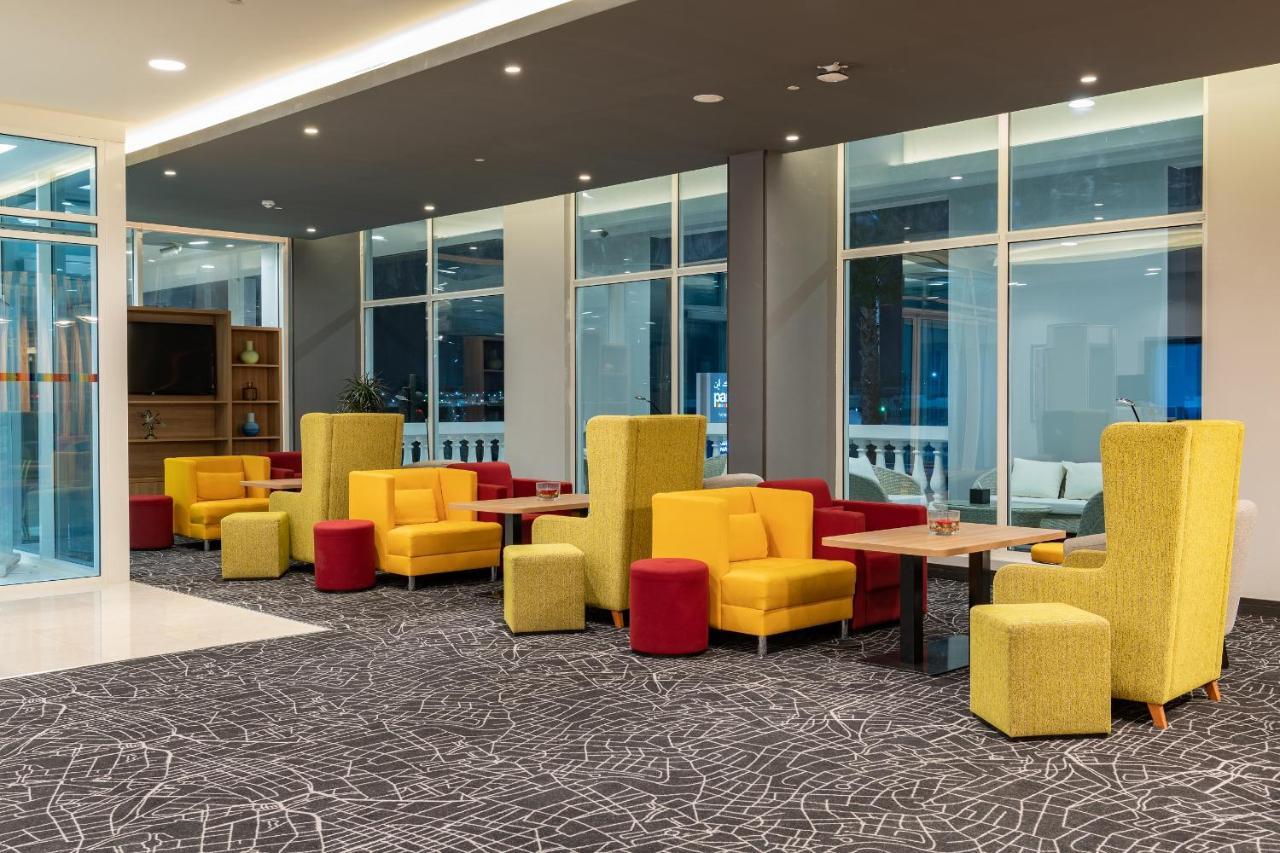 Park Inn By Radisson Jubail Industrial City Esterno foto