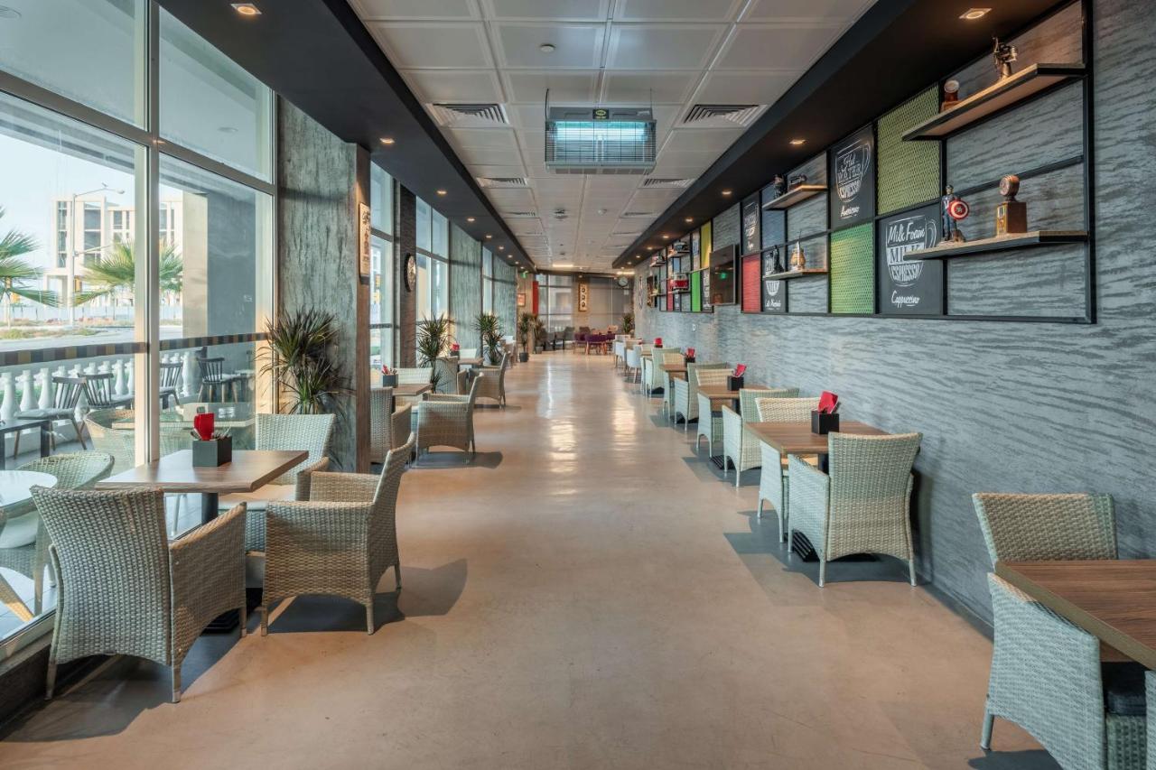 Park Inn By Radisson Jubail Industrial City Esterno foto